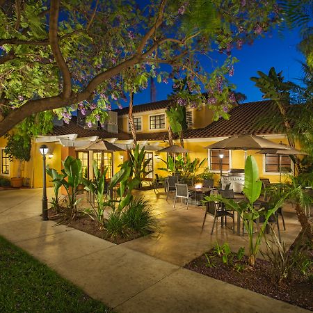 Clementine Hotel & Suites Anaheim Exterior photo