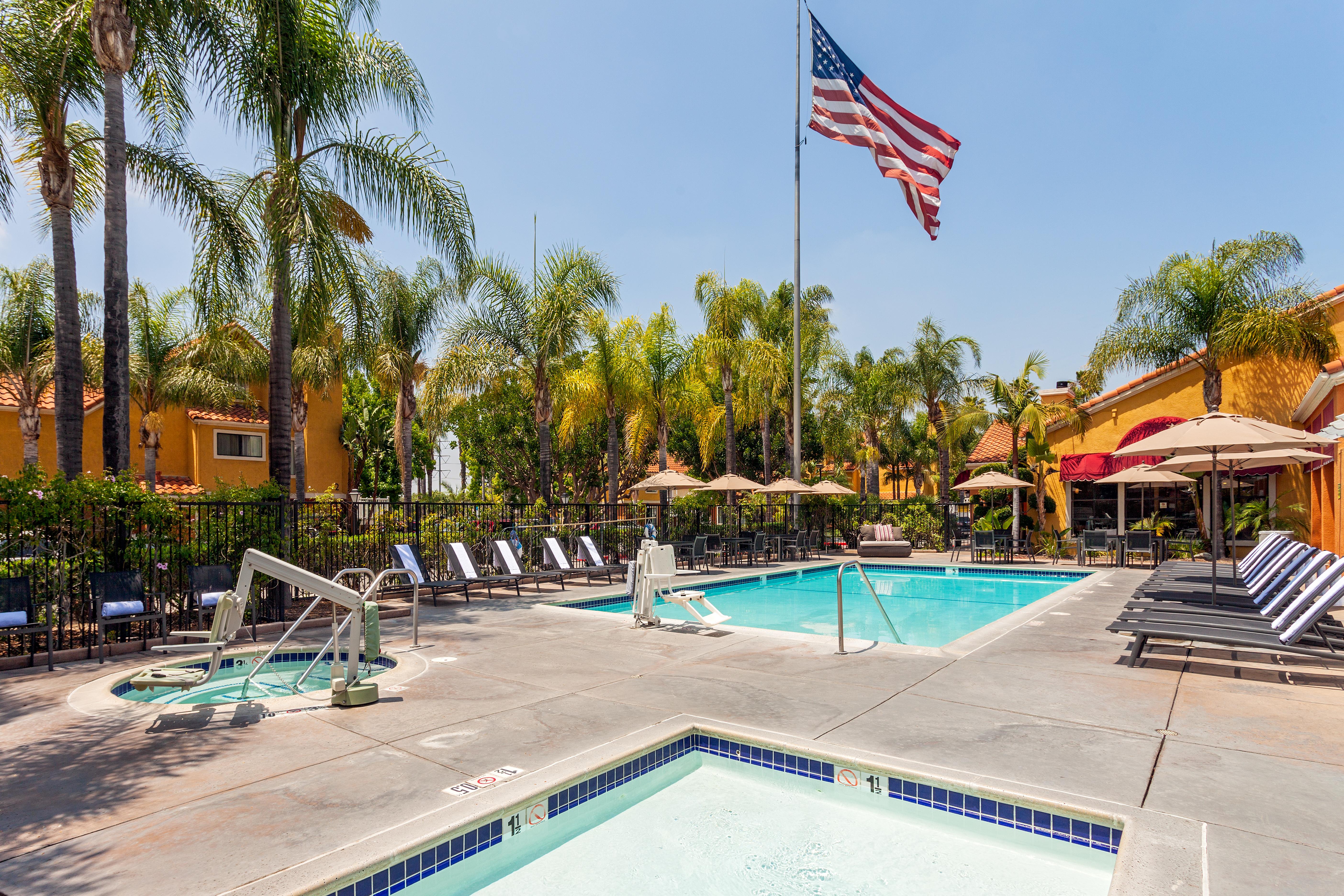 Clementine Hotel & Suites Anaheim Exterior photo