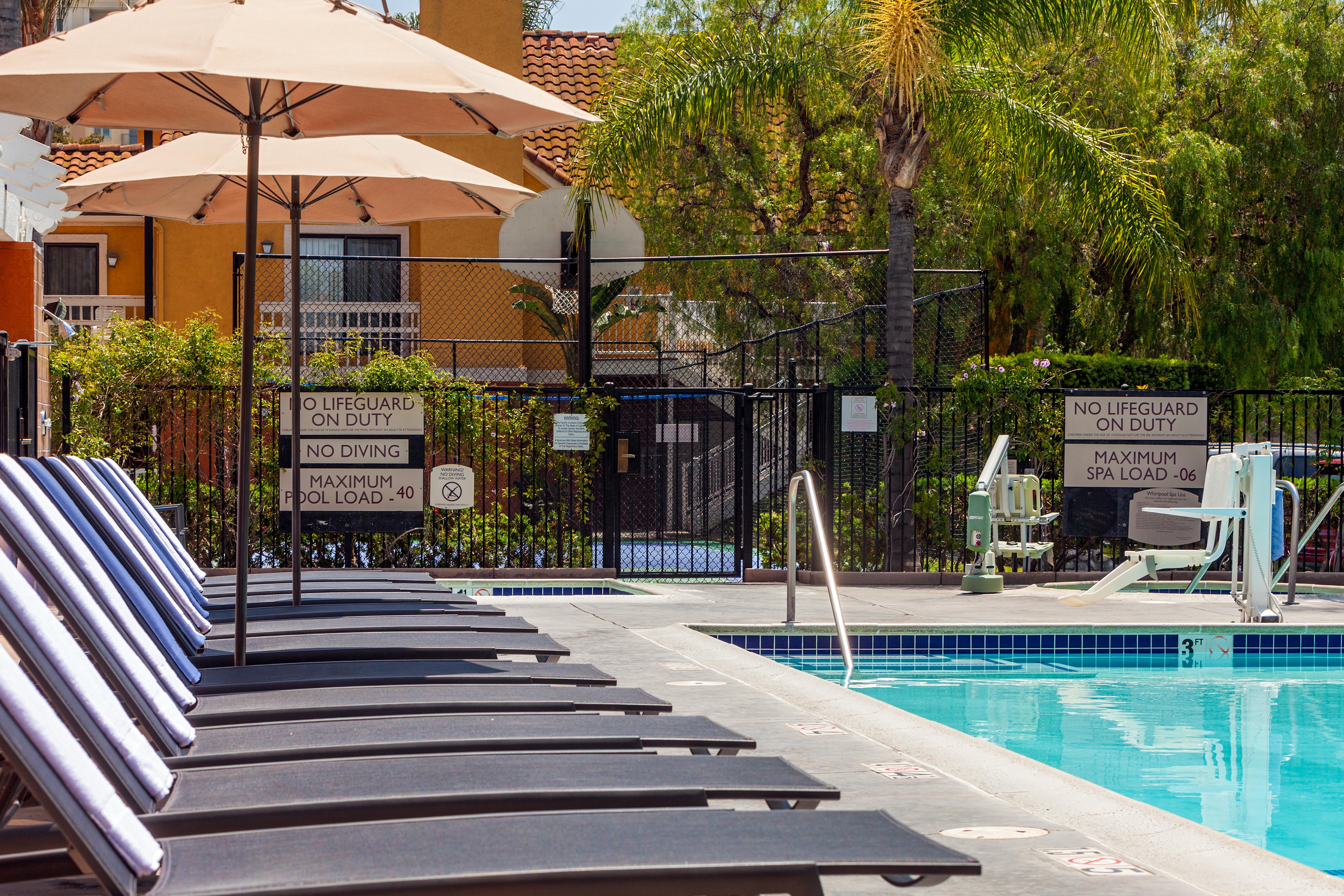 Clementine Hotel & Suites Anaheim Exterior photo