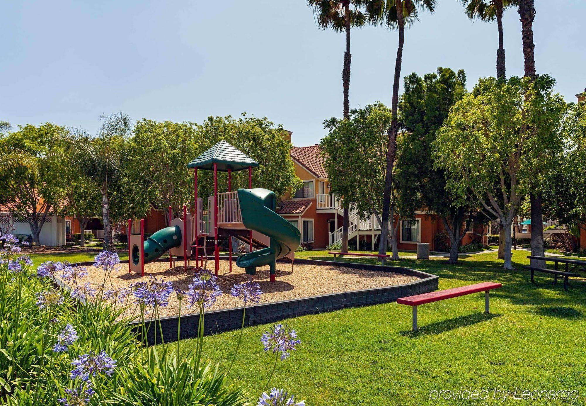 Clementine Hotel & Suites Anaheim Exterior photo