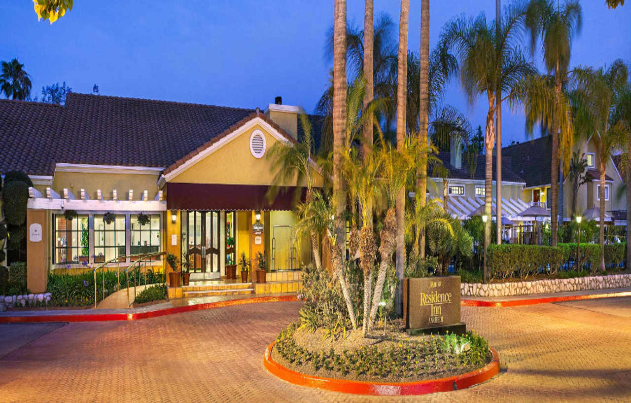 Clementine Hotel & Suites Anaheim Exterior photo